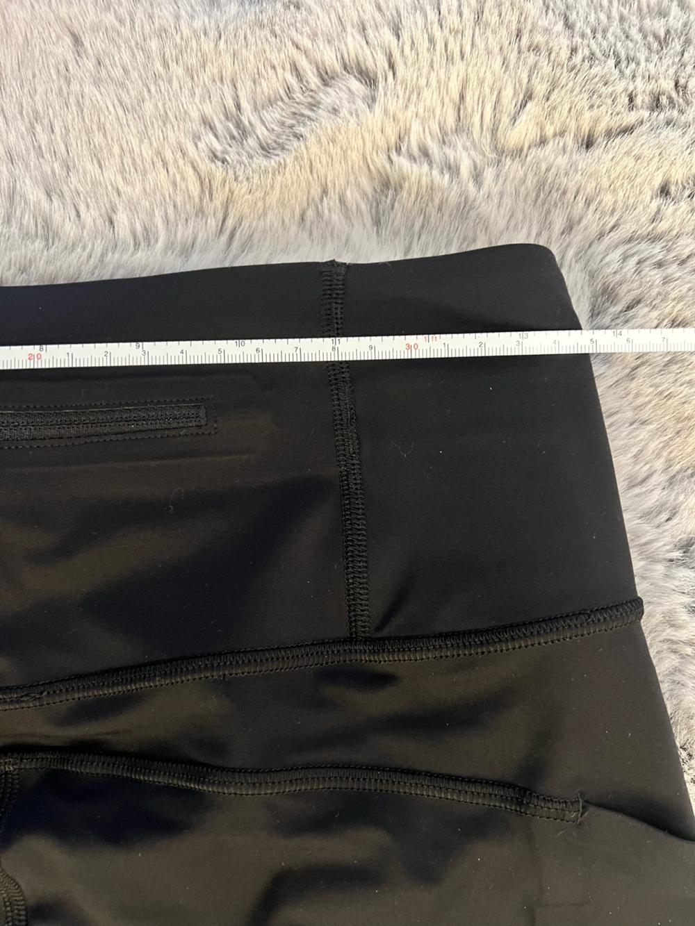 Lululemon Speed Limit High-Rise Crop 23" Black Reflective Stripe Leggings Size 8 - Picture 11 of 12